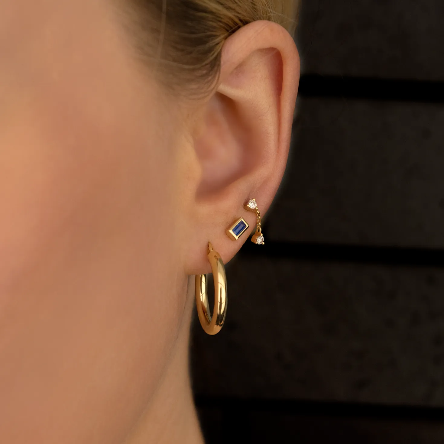 SAPPHIRE BEZEL STUD EARRINGS